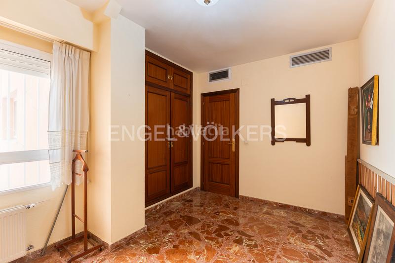 Foto e8bed4b8-d027-4faa-aa5b-227cda673108. Apartamento exclusivo apartamento en avda. baleares en Valencia
