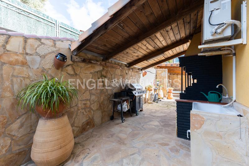 Foto 58a488f2-df35-473a-ad12-aef2487bf665. Casa exclusiva vivienda con piscina privada, a solo 5 minutos a pie de la playa de la concha balcó, en Oropesa del Mar