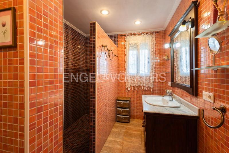 Foto 5e45151a-44d5-4fcb-9eb1-1089df1233a6. Casa exclusiva vivienda con piscina privada, a solo 5 minutos a pie de la playa de la concha balcó, en Oropesa del Mar