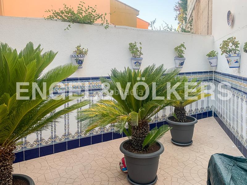 Foto 03165b88-67cd-4c2b-b9d4-8d9a54b64798. Casa descubre tu nuevo hogar en engel völkers! en Requena
