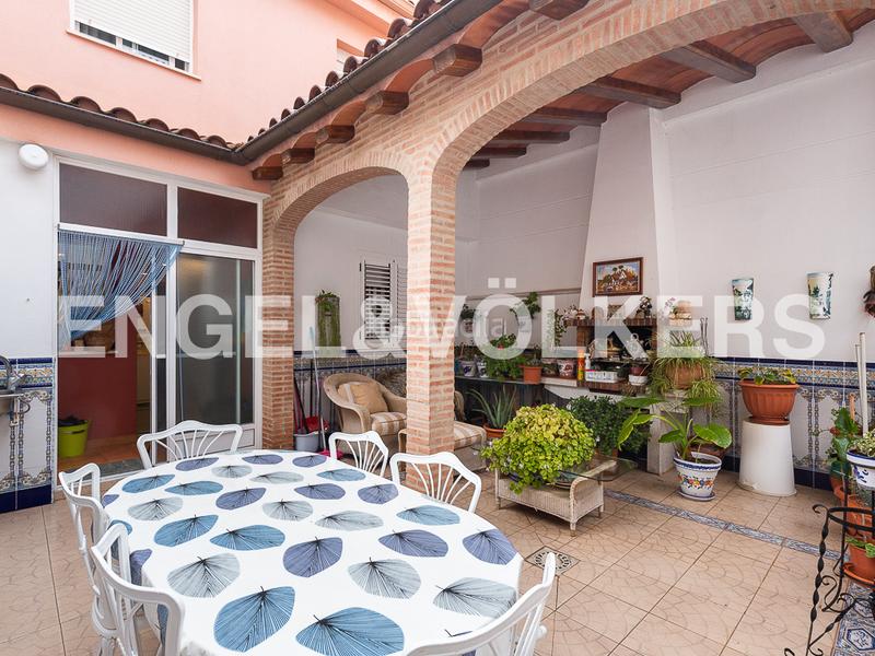 Foto 30a0d183-31b7-4834-9be0-2c00baf21f54. Casa descubre tu nuevo hogar en engel völkers! en Requena
