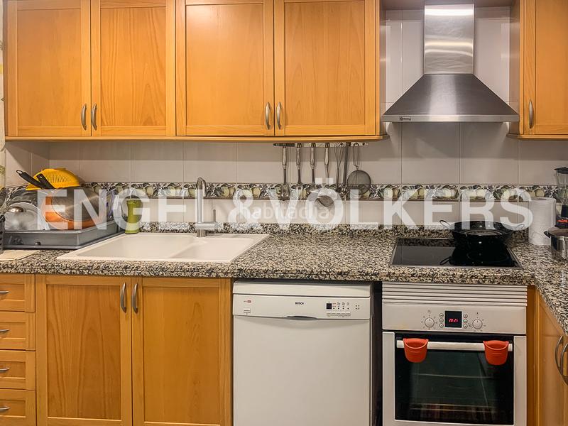 Foto 49f6d56d-edc1-4225-abc0-da5c14a441bc. Casa descubre tu nuevo hogar en engel völkers! en Requena
