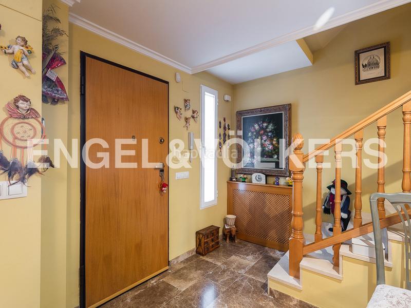 Foto c2ee2273-1dda-4d23-a33f-13a476a15fab. Casa descubre tu nuevo hogar en engel völkers! en Requena