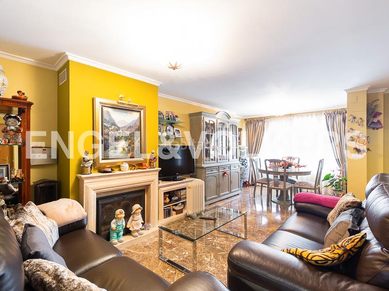 Foto e0fcc41b-fc24-4d2a-87fd-ac219082524a. Casa descubre tu nuevo hogar en engel völkers! en Requena
