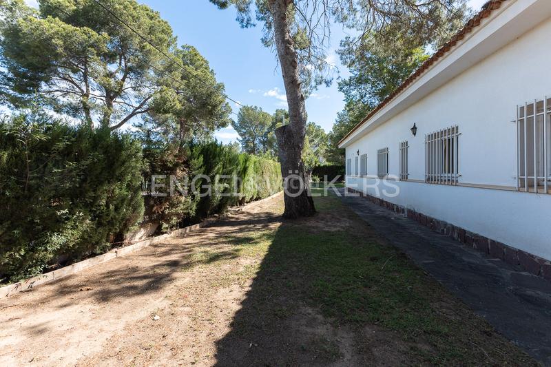 Foto b832f997-e2fb-4a6b-be8d-f0649992e8c0. Maison avec chauffage parking piscine dans Camí de Paterna-Lloma del Calderer Bétera