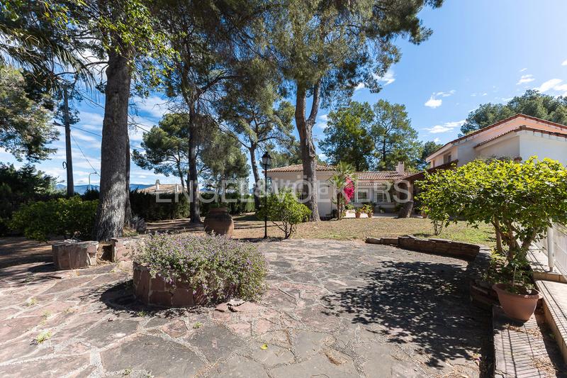 Foto e4d7776c-142c-4d39-ba4f-9cf0dc7d18d0. Maison avec chauffage parking piscine dans Camí de Paterna-Lloma del Calderer Bétera
