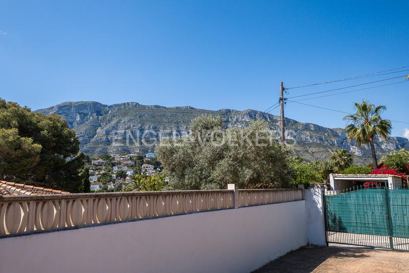 Foto 0174edbd-9fd7-439a-a340-81aed257a648. Casa encantador chalet con vistas y piscina en san nicolastroies en Dénia