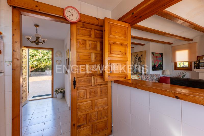 Foto 3ab0e27d-e03f-4974-8b1d-d28be6bf106f. Casa encantador chalet con vistas y piscina en san nicolastroies en Dénia