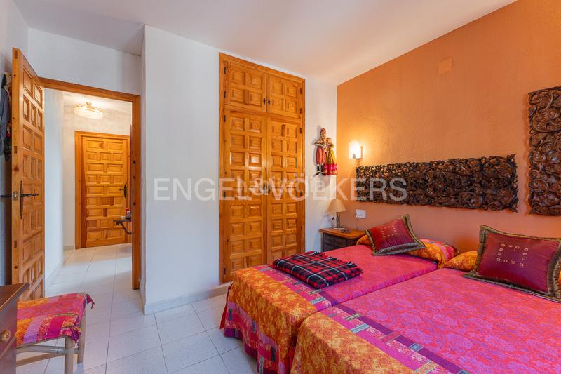 Foto ac4f7ba9-d9aa-4c23-8338-d75ccf9bb692. Casa encantador chalet con vistas y piscina en san nicolastroies en Dénia