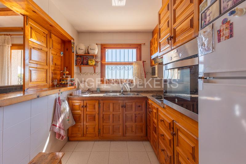 Foto d5bacb2b-d3d1-49f2-a730-db8d0c8371f3. Casa encantador chalet con vistas y piscina en san nicolastroies en Dénia