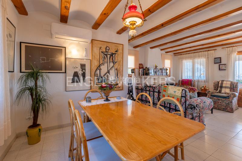 Foto d9620994-1acf-499e-9853-e0e9bdae6451. Casa encantador chalet con vistas y piscina en san nicolastroies en Dénia