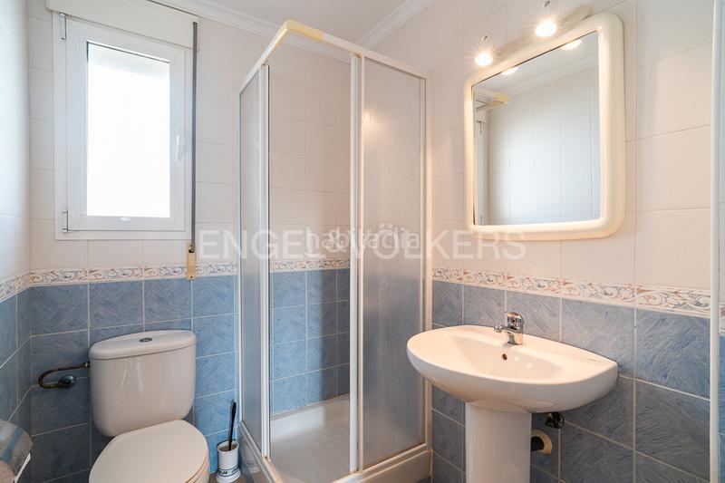 Foto 7ec8926d-6249-4a7b-bfe2-995bd690dcb2. Location appartement avec chauffage parking piscine dans Dénia