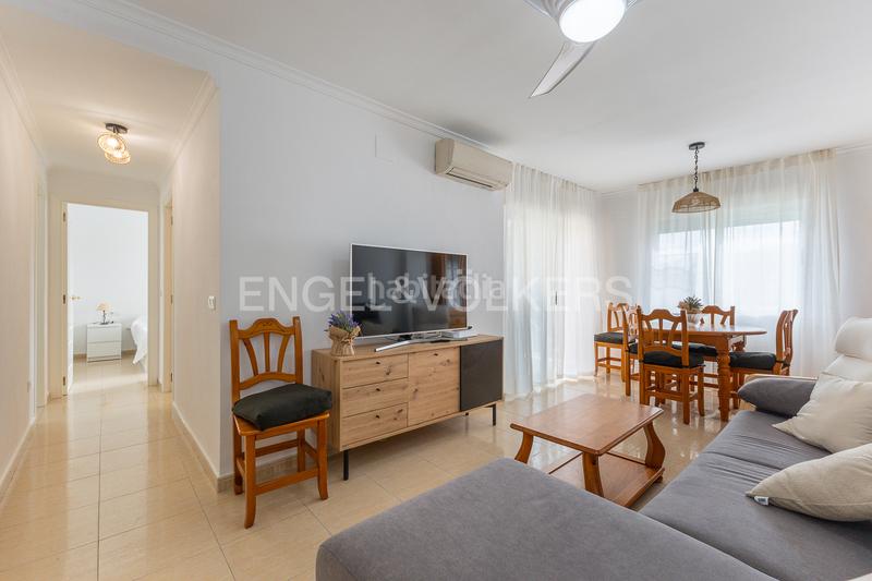 Foto f2bdb4cd-8a9a-4f92-b1e9-af545bc389f9. Location appartement avec chauffage parking piscine dans Dénia