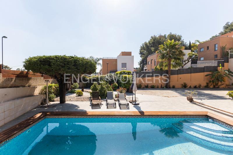 Foto 31a5c712-345b-46eb-9c8c-3df6441a6e8d. Haus mit heizung parking pool in El Vedat - Santa Apolonia Torrent