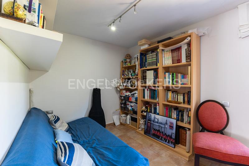 Foto 52a99021-4479-4cdf-92cc-7048b7a03826. Haus mit heizung parking pool in El Vedat - Santa Apolonia Torrent