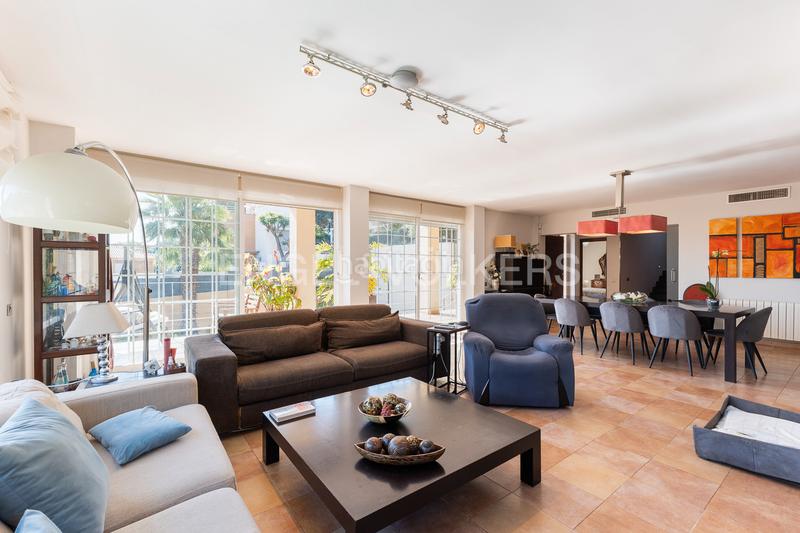 Foto c1ca5449-cb51-4f58-a74e-f6b709577b3a. Haus mit heizung parking pool in El Vedat - Santa Apolonia Torrent