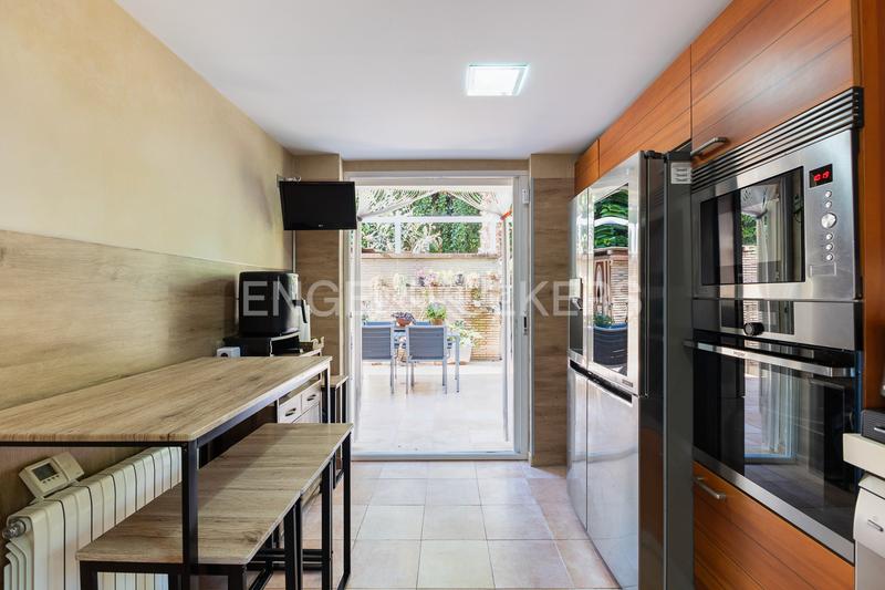 Foto d8654a6e-afe3-4472-b756-3ce016de6d0b. Haus mit heizung parking pool in El Vedat - Santa Apolonia Torrent