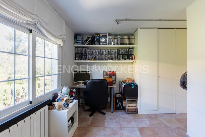 Foto ed35af3a-40b9-44c4-94e1-df78eb8af50f. Haus mit heizung parking pool in El Vedat - Santa Apolonia Torrent