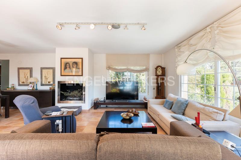 Foto ef12f9a6-e086-489b-8555-246ce70d5950. Haus mit heizung parking pool in El Vedat - Santa Apolonia Torrent