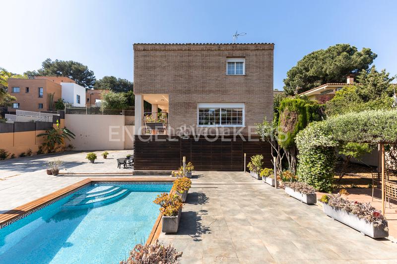 Foto f918c1b0-3db9-4d6f-bfe8-1ba246b9665f. Haus mit heizung parking pool in El Vedat - Santa Apolonia Torrent