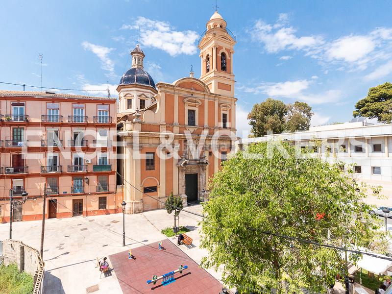 Foto 02a155a8-b3fa-4f4b-a17f-c181ce2bff02. Location appartement avec chauffage dans El Botànic Valencia