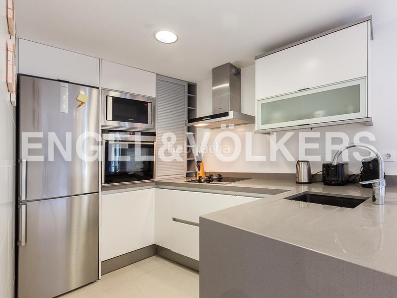 Foto e10bc577-74a9-4e5e-9842-0866d6651c54. Location appartement avec chauffage dans El Botànic Valencia