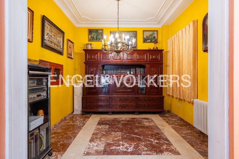 Foto 3d86d494-8deb-40e6-8430-8901ee554a7a. Pis amb calefacció aparcament a Barrio de Patraix Valencia