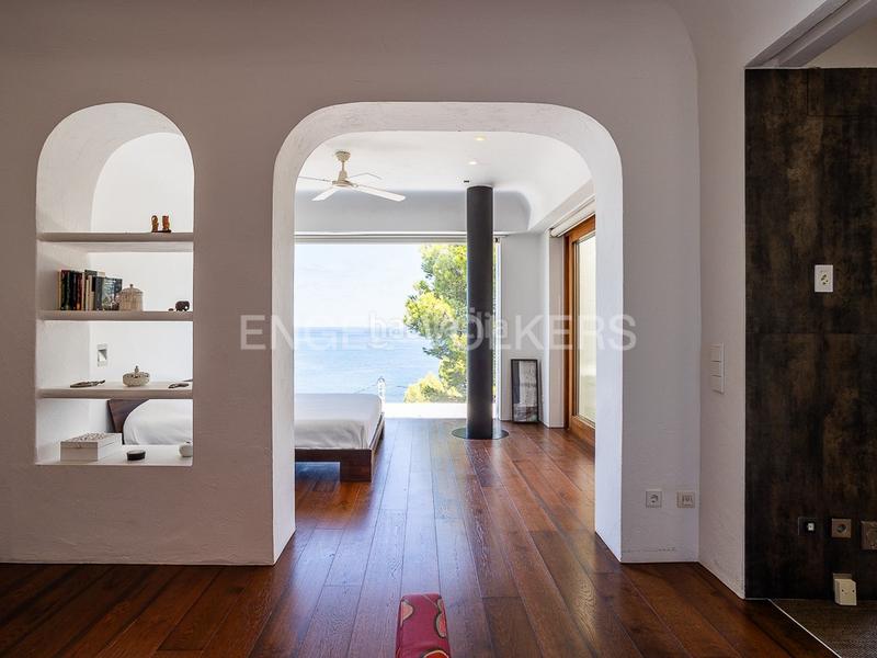 Foto 2a73b3d3-f5a1-41fd-899a-e624934bf9ea. Alquiler casa impresionante villa para corta estancia en denia en Dénia