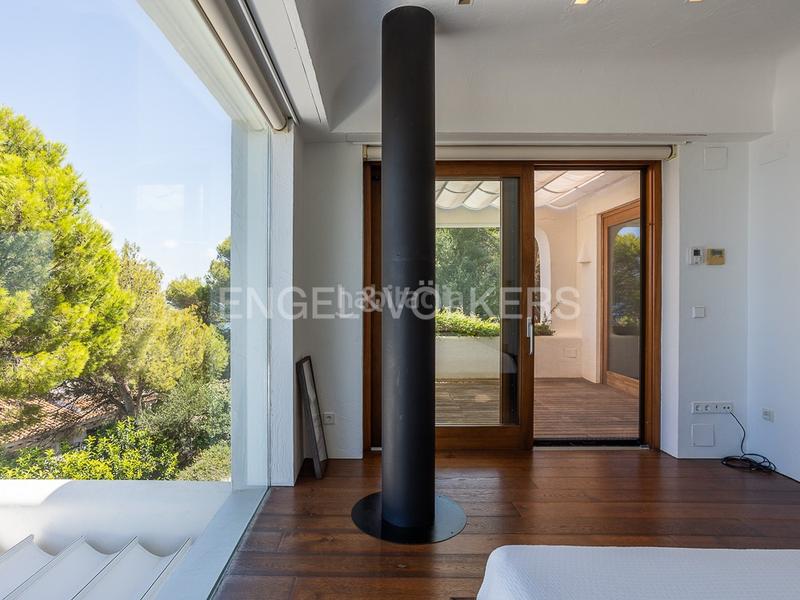 Foto a3c5b800-7dc6-4a4a-b19a-d945ca17e353. Alquiler casa impresionante villa para corta estancia en denia en Dénia