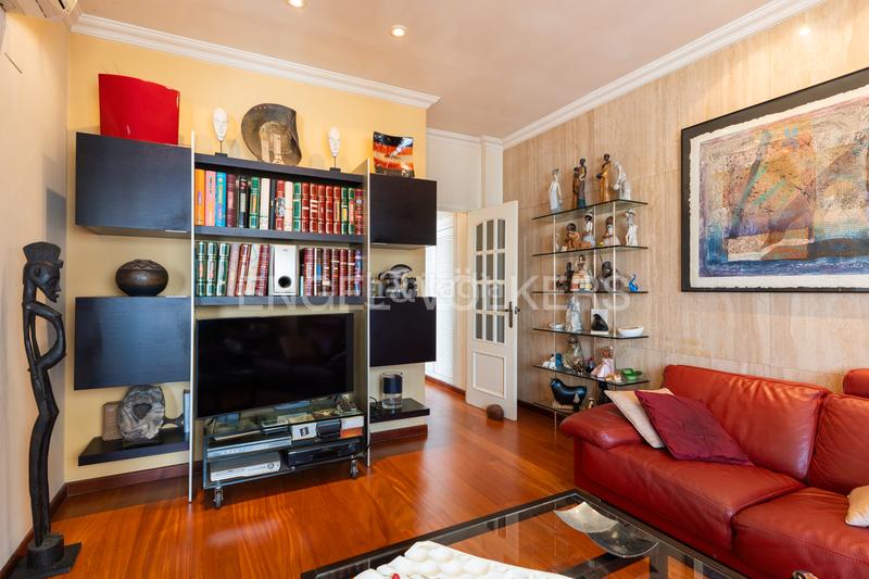 Foto 3082be8a-cec7-46ab-89b6-6101eab76ce0. Apartament amb calefacció aparcament a Arrancapins Valencia