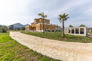 Maison  Cami de aldvocat. Exclusiva villa en el campo de golf denia espacio, lujo y privac