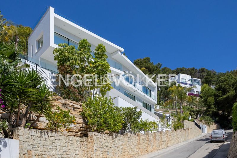 Foto 3d42096b-53f6-4be1-9e55-ca411f043b19. Casa amb calefacció aparcament piscina a Portichol-Balcón al Mar Xàbia