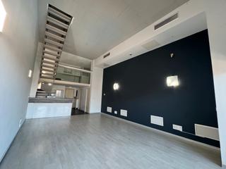 Lloguer Loft a Barrio de la Luz. Loft ático ubicado en  vara de quart en alquiler temporal