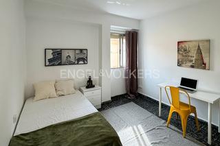 Location Appartement  Calle guillem escriva. Piso luminoso a pasos de la playa