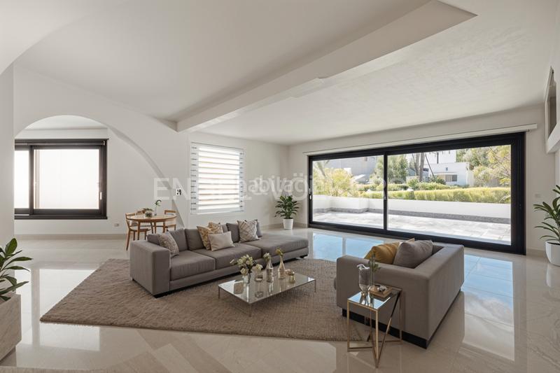 Foto 1a13a829-5e2a-4978-a623-f392fe1f5e8d. Casa amb calefacció aparcament piscina a Massarojos Valencia