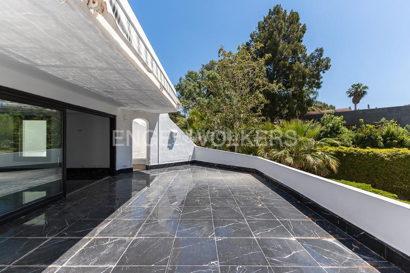 Foto 2cdd041e-68b6-493b-be3b-3ab38dbca647. Casa amb calefacció aparcament piscina a Massarojos Valencia