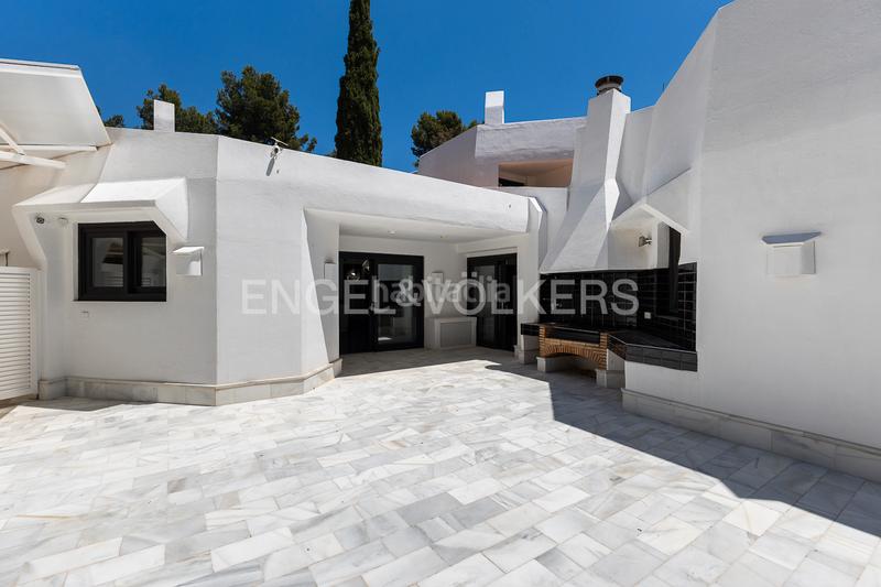 Foto dfeb9ac9-da30-4806-b3d2-3c0da08797f3. Casa amb calefacció aparcament piscina a Massarojos Valencia