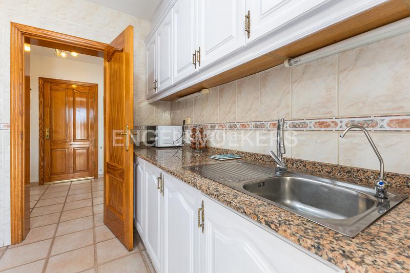 Foto 05940608-d0b1-4f0e-82d0-7dc4e9492c01. Casa  unifamiliar con piscina cerca . en El Montgó Dénia