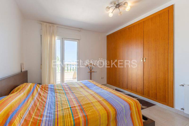 Foto 3b1a7daa-a7b1-43b2-aa5e-7f4e09e0c3a0. Casa  unifamiliar con piscina cerca . en El Montgó Dénia