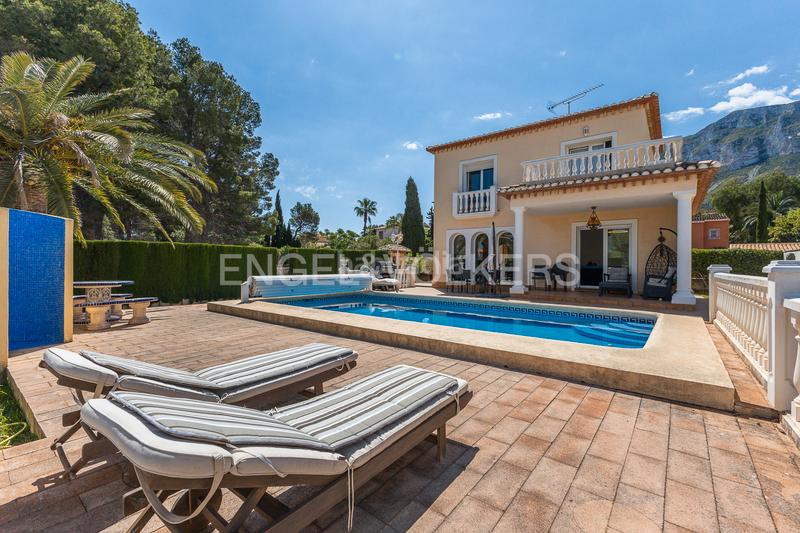 Foto 5847d6ba-81c4-44f3-955f-50ad898b1c63. Casa  unifamiliar con piscina cerca . en El Montgó Dénia