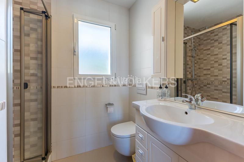 Foto a394d3d5-a0d7-456c-b608-5c86b30d0a8f. Casa  unifamiliar con piscina cerca . en El Montgó Dénia