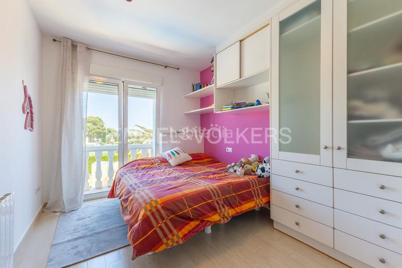Foto c44b5573-d676-48f7-a99c-ebbb1d78e8d2. Casa  unifamiliar con piscina cerca . en El Montgó Dénia