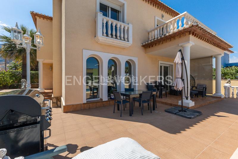 Foto c5fed895-5720-4258-80b3-91aec94188a7. Casa  unifamiliar con piscina cerca . en El Montgó Dénia