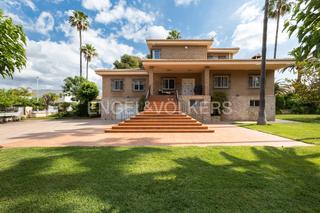 Casa a Riba - roja de Túria. Villa espectacular en lelianariba roja de turia