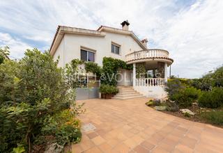 Maison  Llobarro. Villa a 500m del mar ,costa norte vinaròs