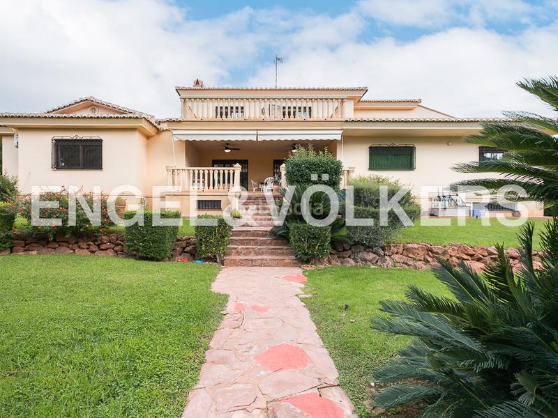 Foto 29fbc5fd-faf9-4e9f-b7e9-2910316331f3. Affitto casa con riscaldamento parcheggio in Alfinach - Monasterios Puçol