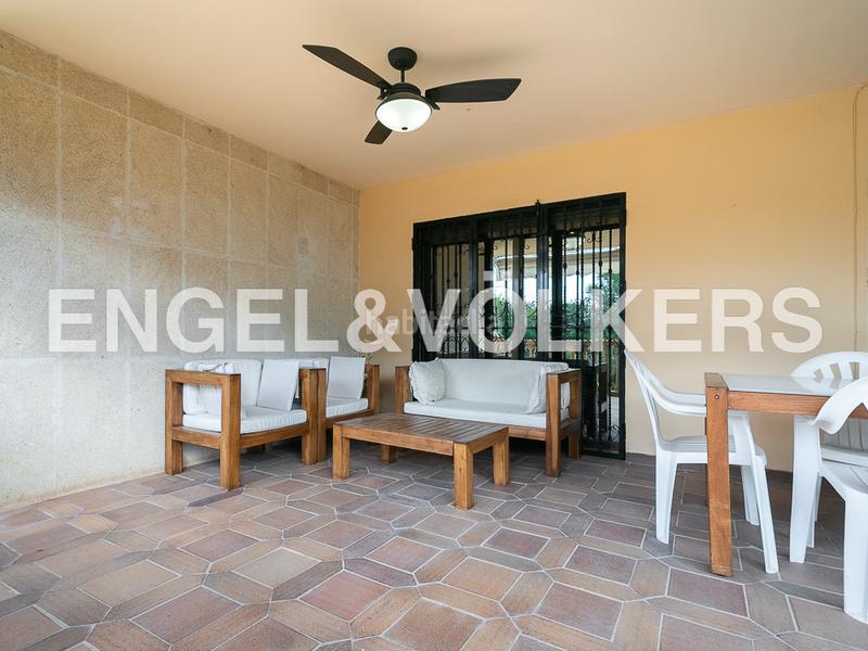 Foto a846c339-1b4f-45f4-84f4-2a8a7525267c. Alquiler casa  independiente en urbanización monasterios en Puçol