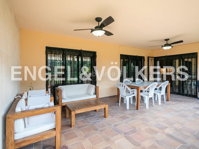 Foto d0fea556-ac2d-41fd-95a2-713f0fd80fe4. Lloguer casa amb calefacció aparcament a Alfinach - Monasterios Puçol