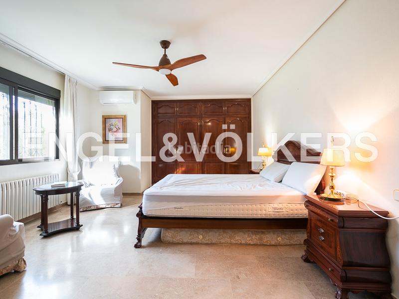 Foto b3b902bc-18e8-4102-b252-d2d62df81cbc. Location maison avec chauffage parking dans Alfinach - Monasterios Puçol