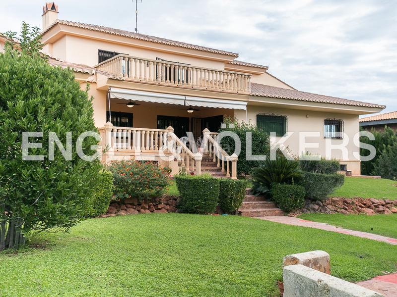 Foto be8ee05d-f05e-4f36-aa1d-e7334cd21b61. Location maison avec chauffage parking dans Alfinach - Monasterios Puçol